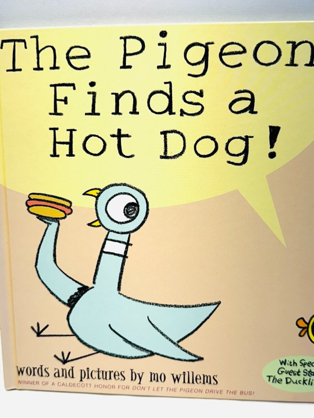The Pigeon Finds a Hot Dog! - Hardcover By Willems, Mo - BRAND NEW - Picture 1 of 2